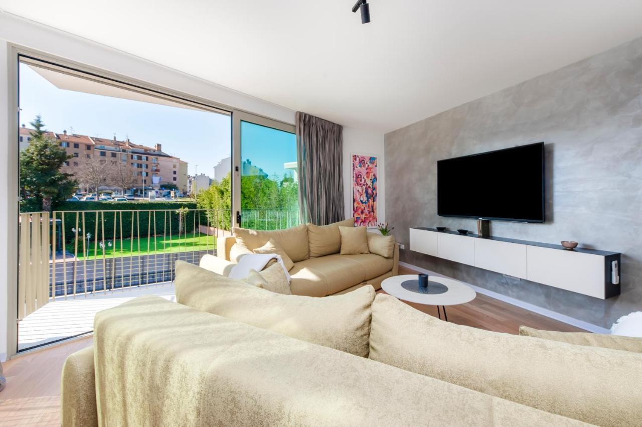 The Grand Apartment Rovinj Bagian luar foto