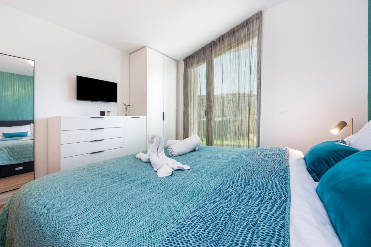 The Grand Apartment Rovinj Bagian luar foto